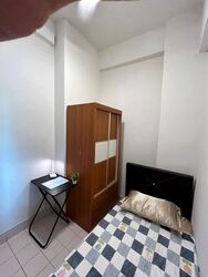 Gold Coast Condo (D5), Condominium #607856361